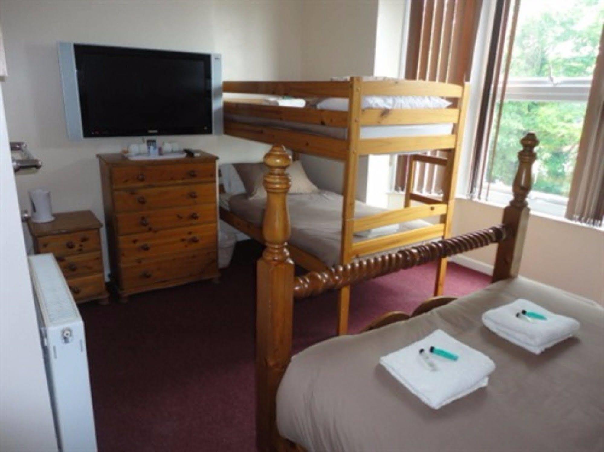 Charlotte Guest House Weymouth Eksteriør billede